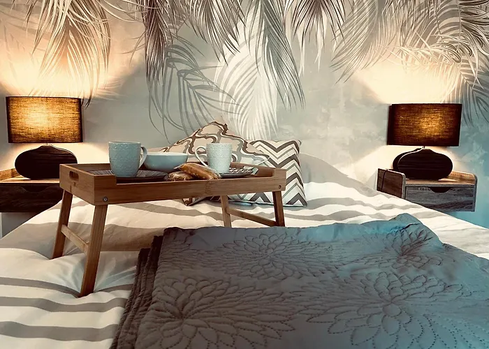 Comme A La Maison Apartmán *